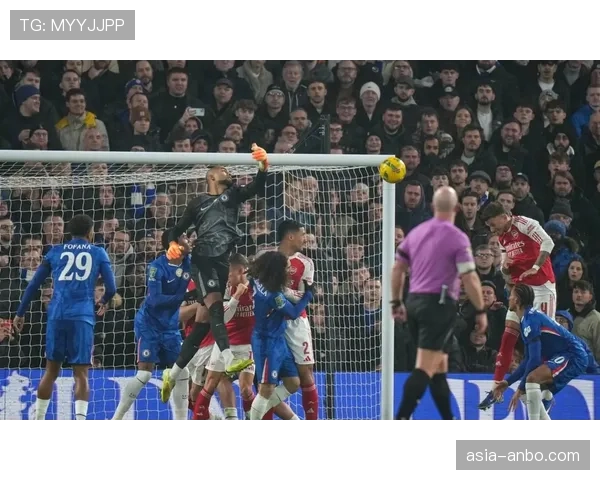 分析：阿森纳的年轻防线在欧冠淘汰赛阶段暴露的经验问题